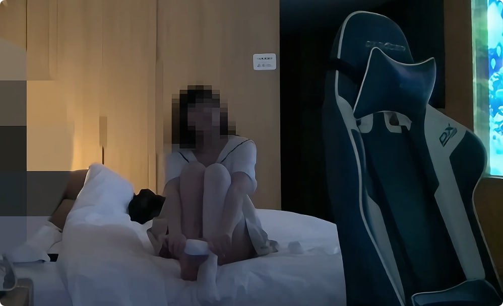 小雪被老汉各种姿势推车最大級のアダルトポータル高清在线观看